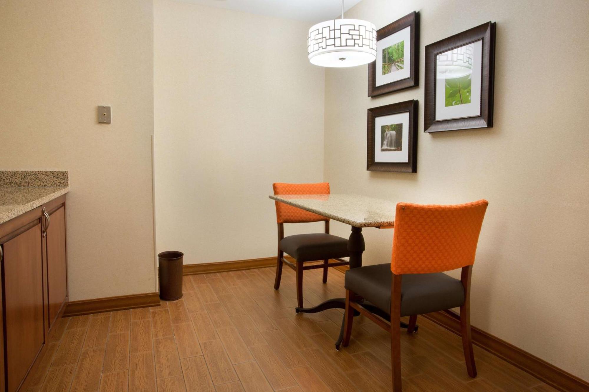 Drury Inn & Suites Columbus Grove City Εξωτερικό φωτογραφία